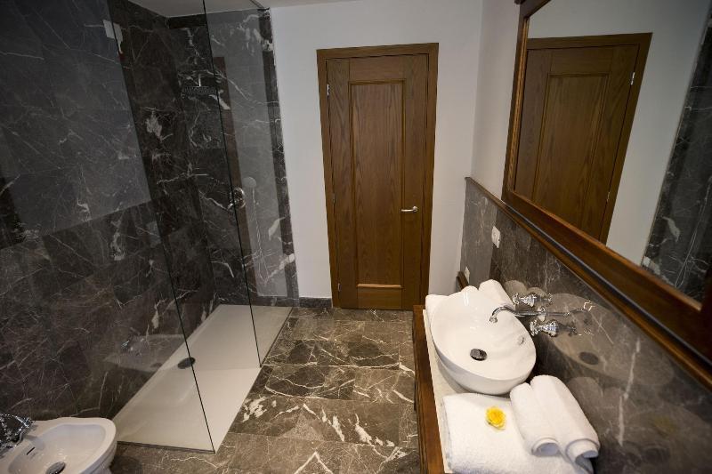Villa Permet Bagian luar foto